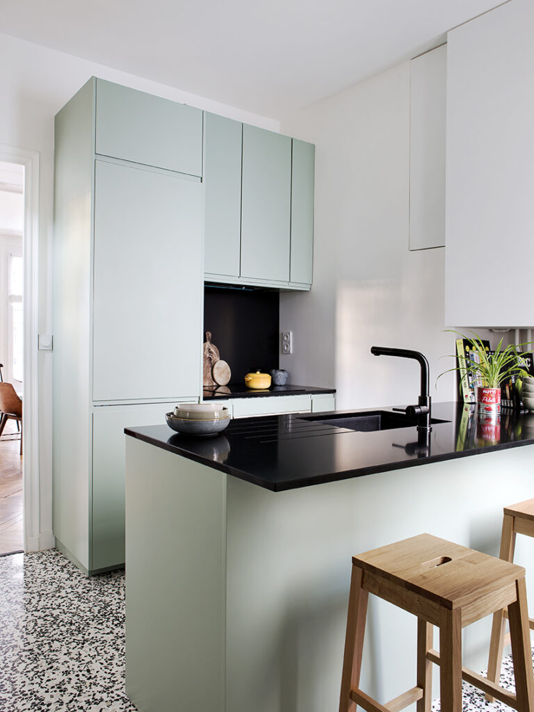 cuisine au couleur vert Amande